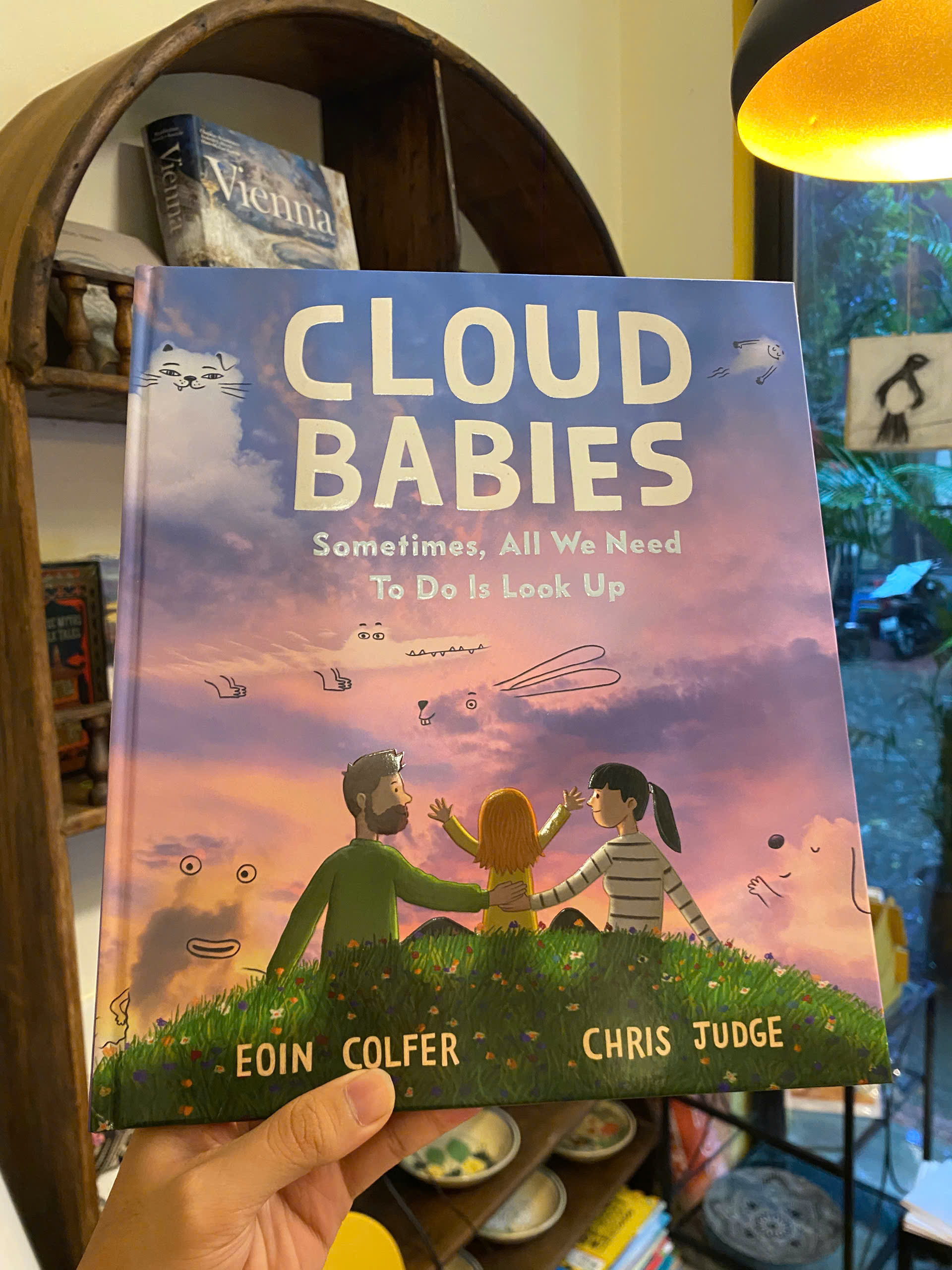 Sách - Cloud Babies by Eoin Colfer | Children's Picture Book - Sách ngoại văn nhập khẩu