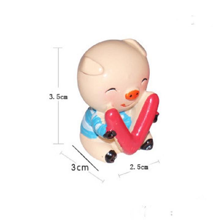 BỘ TƯỢNG 4 CHÚ HEO CHỮ LOVE | TƯỢNG ĐỂ TRÊN XE Ô TÔ
