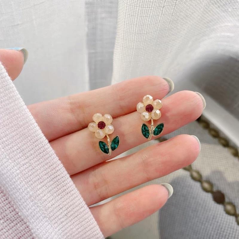 Hoa tai bông hoa nhí xinh 5 cánh - Arora boutique
