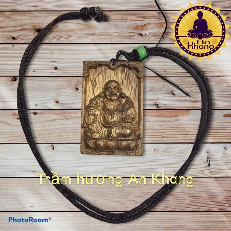 Mặt tượng trầm hương tốc tự nhiên