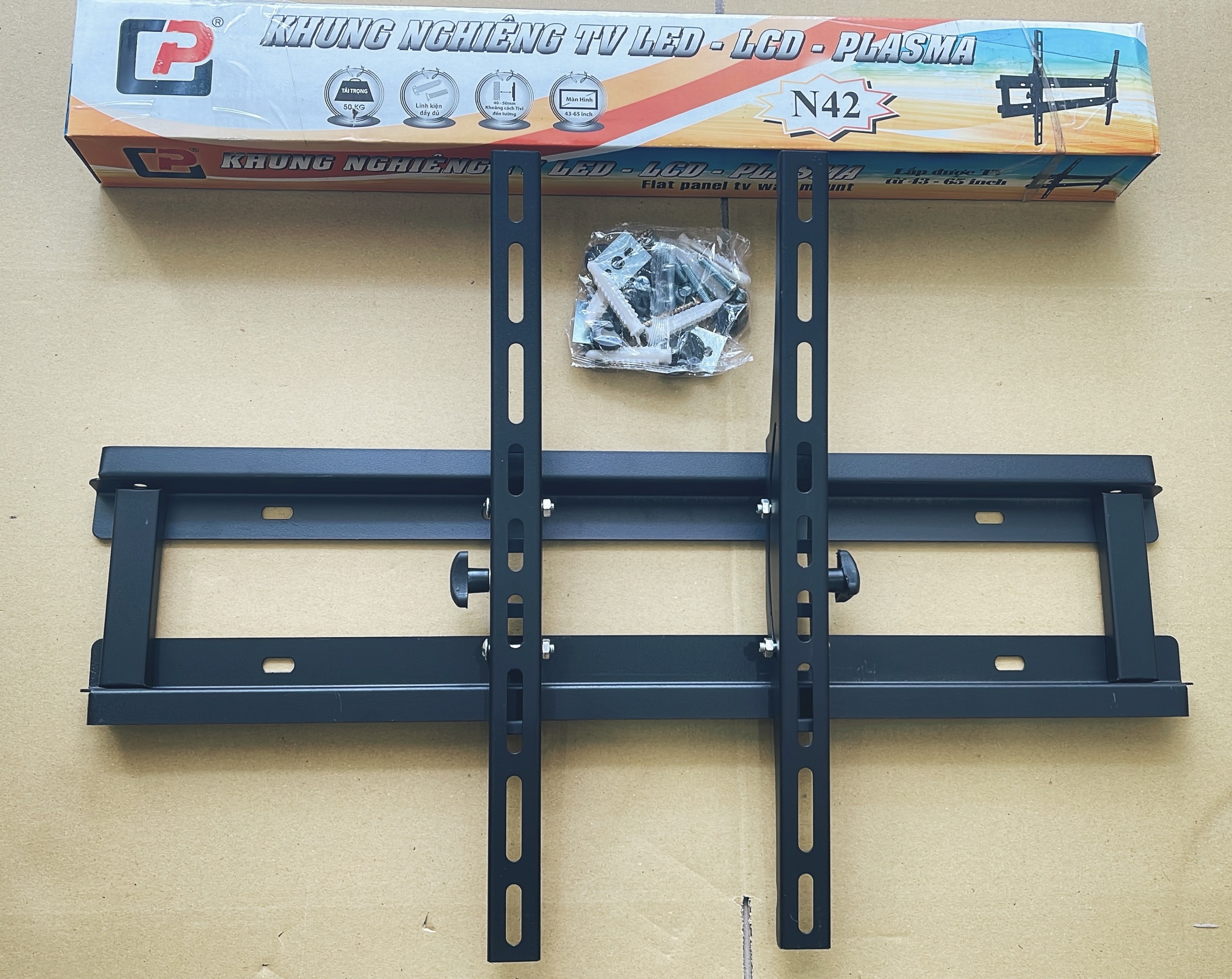 Khung Treo Tivi Nghiêng Cp Từ 19 - 65 Inch Co Thê Điêu Chinh Goc 15 Đô - Hang Chinh Hang - Khung Tư 37 - 65Inch