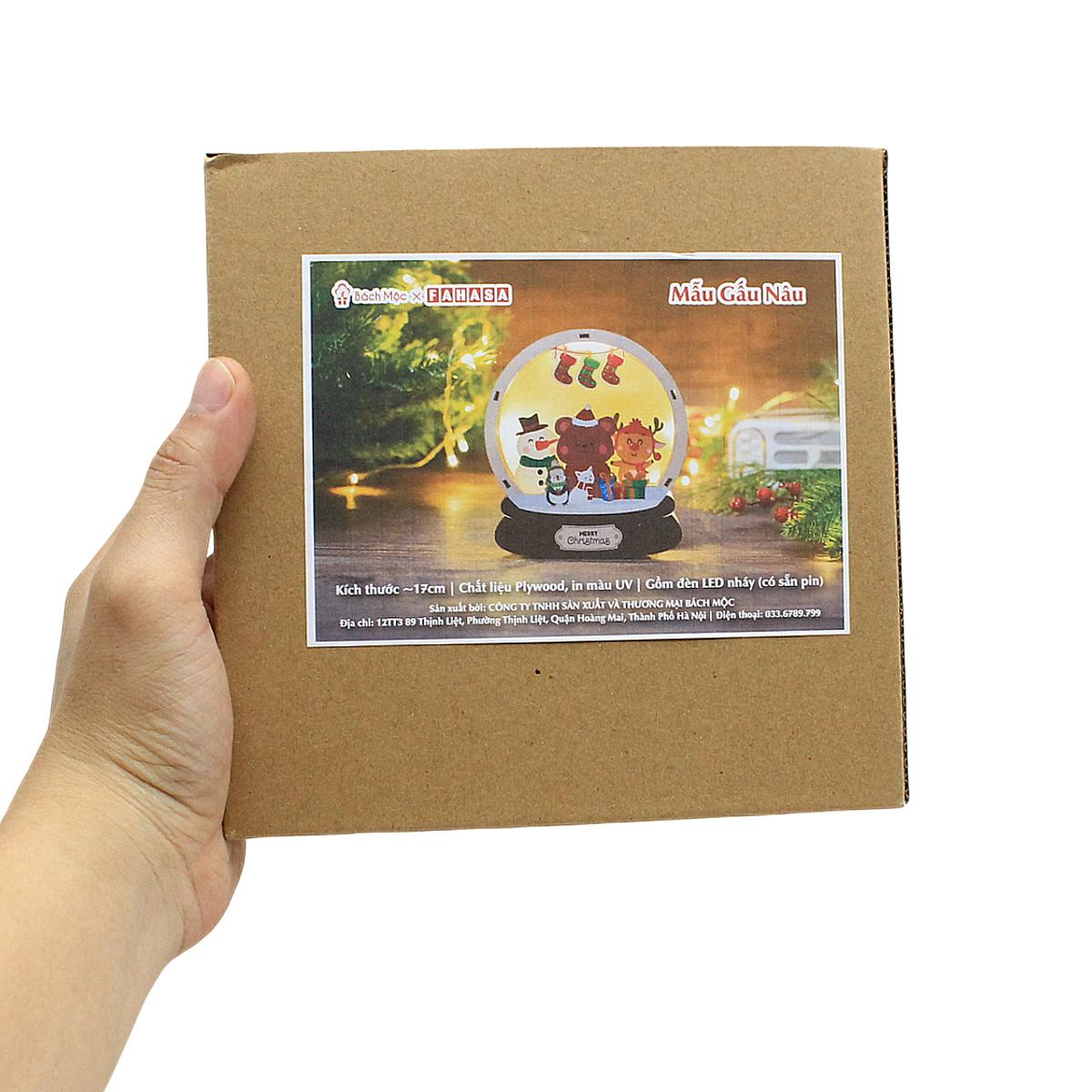 Đèn Gỗ Trang Trí Giáng Sinh - Bách Mộc - Quả Cầu Gấu Nâu