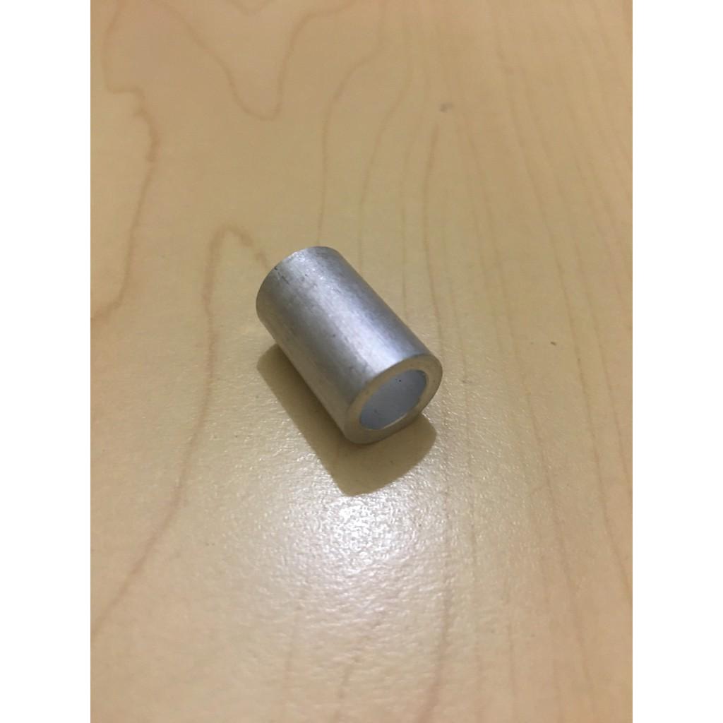 Cục canh  inox dày cứng cáp chuyên dùng lắp đặt tấm che két nước xe máy hoặc khác