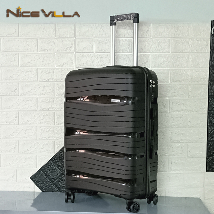 Vali Nicevilla Nhựa Dẻo Pp Chống Sốc Chống Va Đập Size 20Inch &Amp; 24Inch &Amp; 28Inch - Màu Đen Black - 24 Inch
