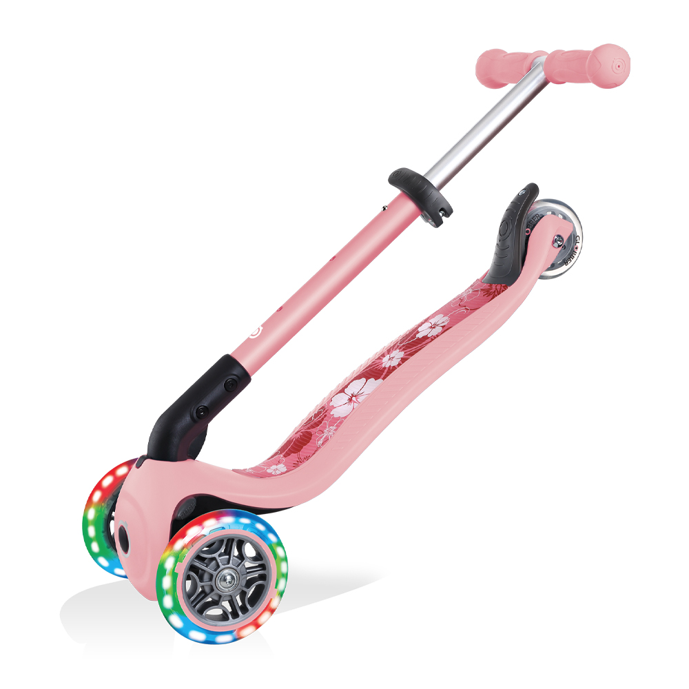 Xe Trượt Scooter 3 Bánh Gấp Gọn Có Bánh Xe Phát Sáng Globber Junior Fantasy Cho Trẻ Em Từ 2 Đến 6 Tuổi - Hồng Pastel Có Họa Tiết