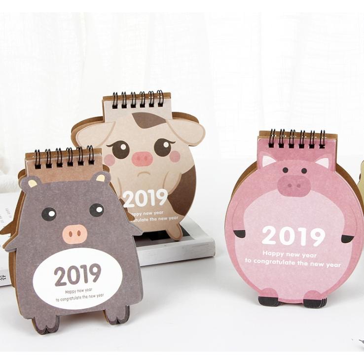 Lịch để bàn hình heo 2019 (Giao Mẫu Ngẫu Nhiên)