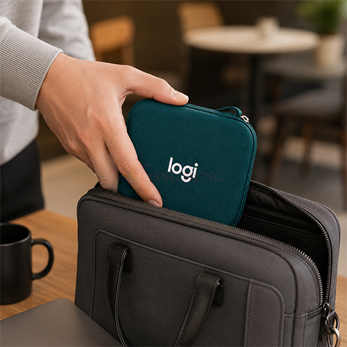 Hộp vuông đựng chuột Logitech EVA - Hàng chính hãng