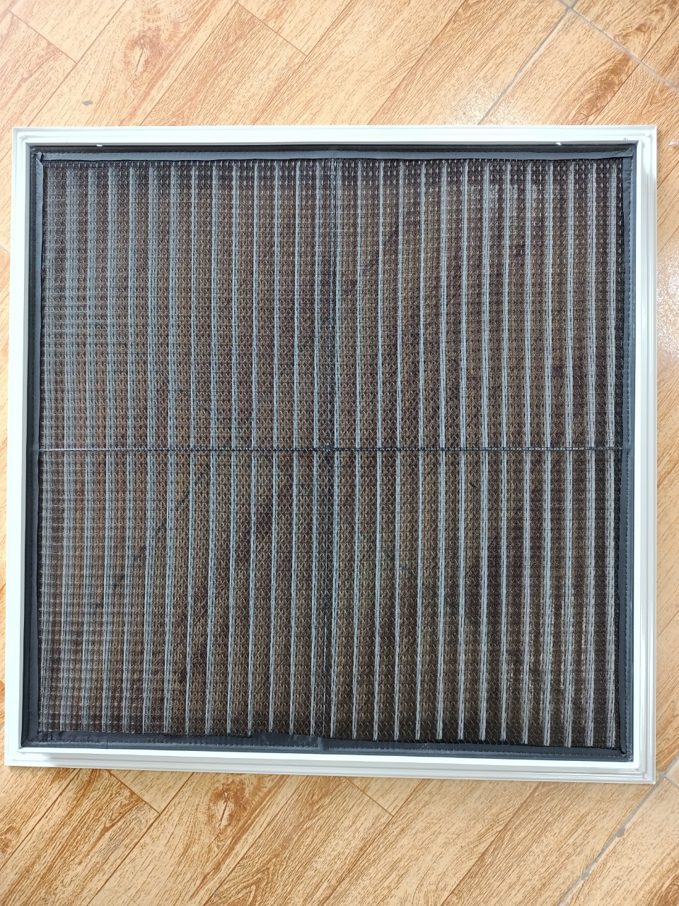 Lưới lọc bụi, lưới lọc thô cho cửa gió nan thẳng 600x600
