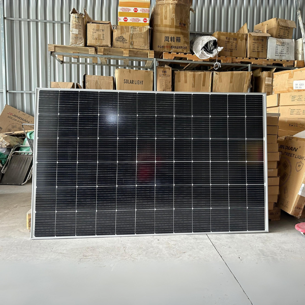 Tấm pin năng lượng mặt trời 450w BCT450M-24
