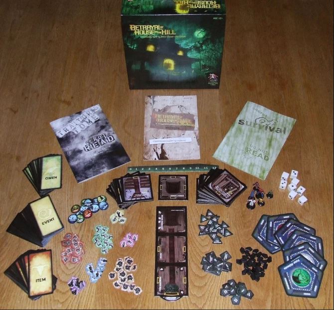 Trò Chơi Boardgame Betrayal At House On The Hill Tiếng Anh Hộp Cứng Chất Lượng Cao