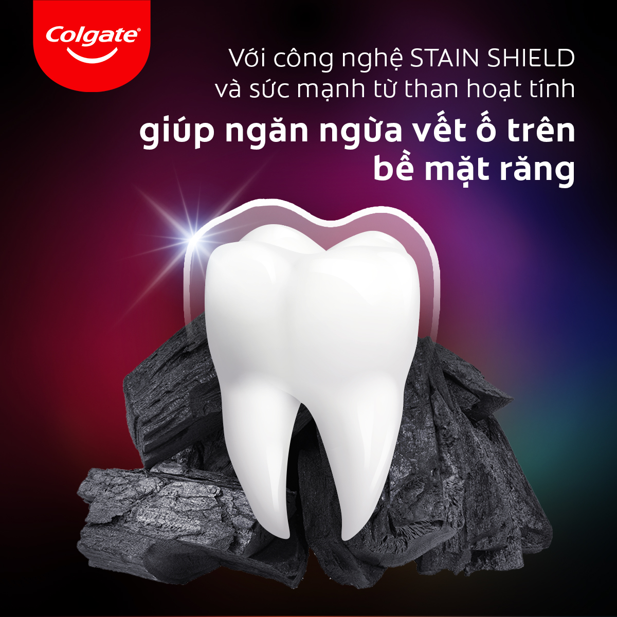 Combo Bộ đôi Nước súc miệng Colgate trắng răng Optic White Charcoal Freshmint 500ml/chai và Kem đánh răng Colgate Thiên Nhiên Than Tre và Bạc hà 180g