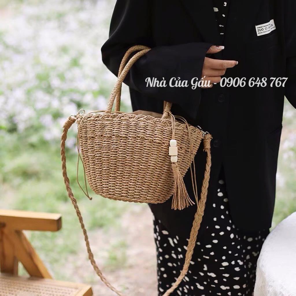 Túi cói size to vừa xách vừa đeo được, form lại đẹp quá chừng luôn đó