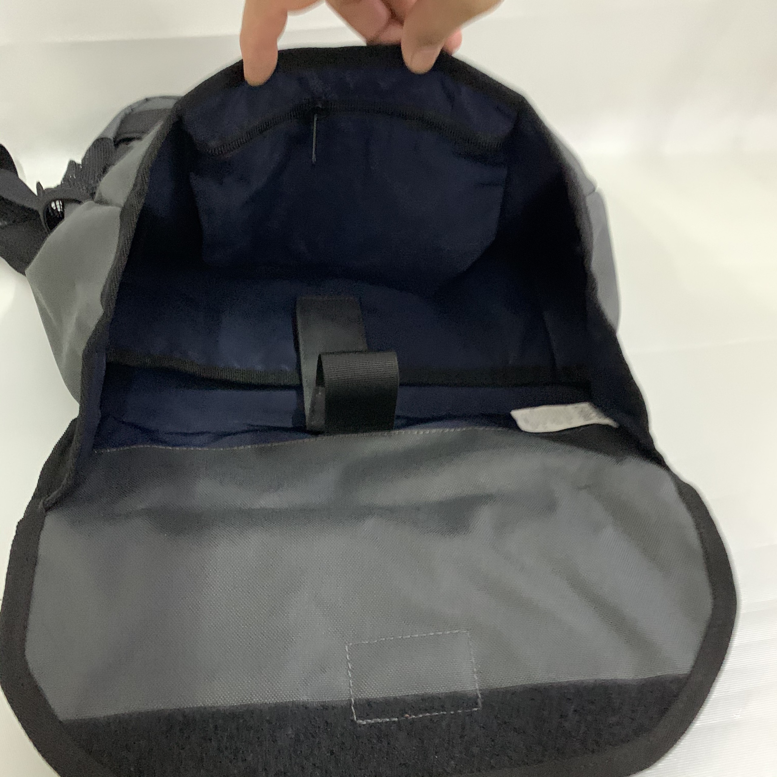 Balo Laptop nam chống sốc, chống nước XK cao cấp - Stronger Bag