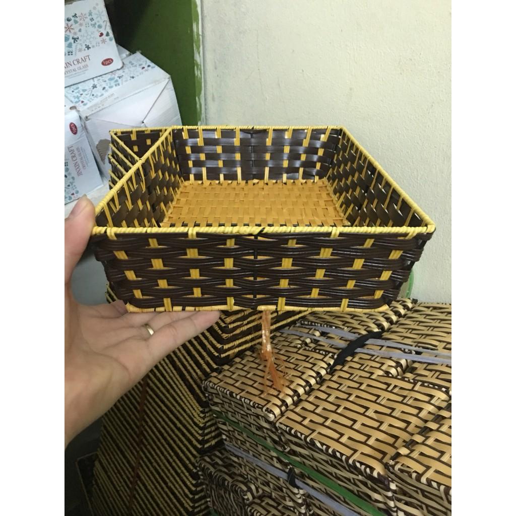 KHAY NHỰA GIẢ MÂY KÍCH THƯỚC 20X30