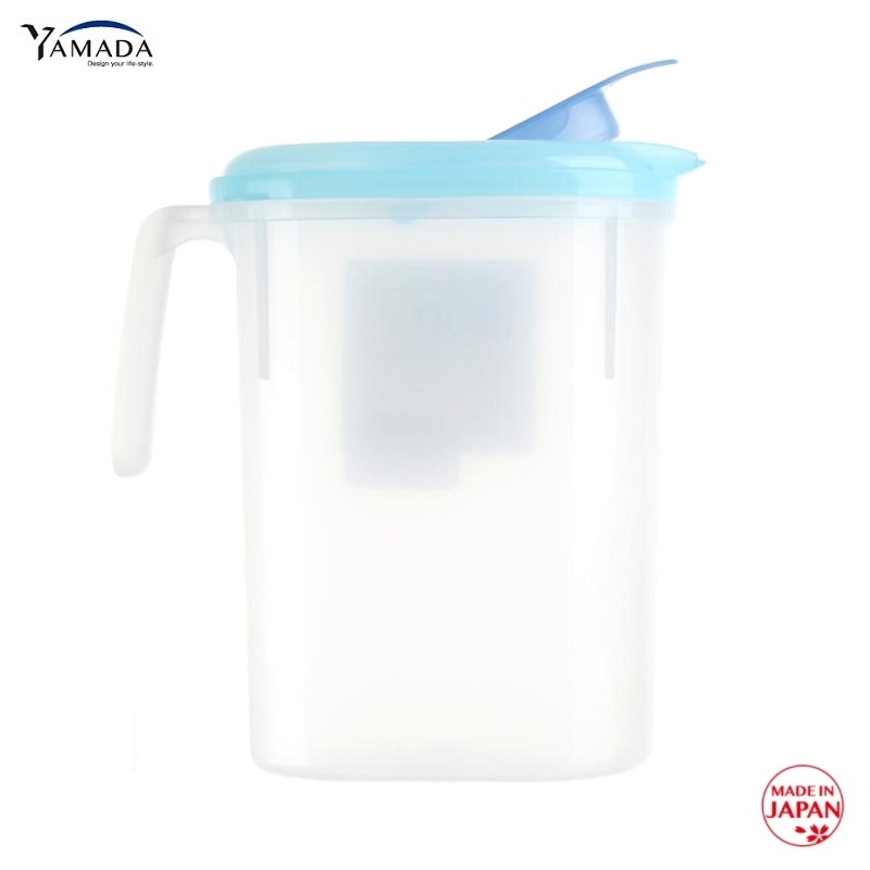 Bình nước có nắp bật Yamada 1,8 lít - Made in Japan