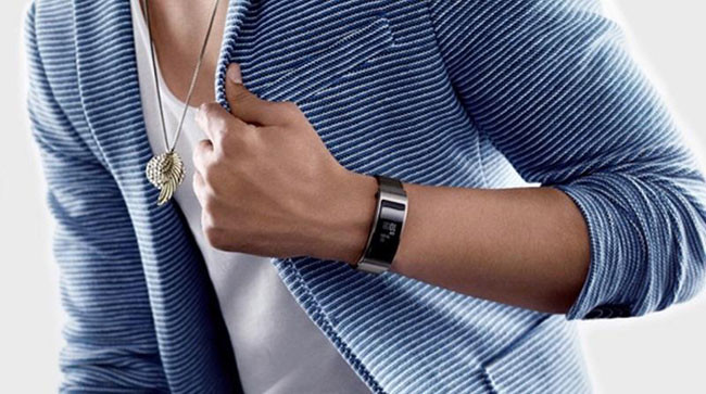 Vòng đeo tay kiêm tai nghe bluetooth Huawei Talk Band B5 