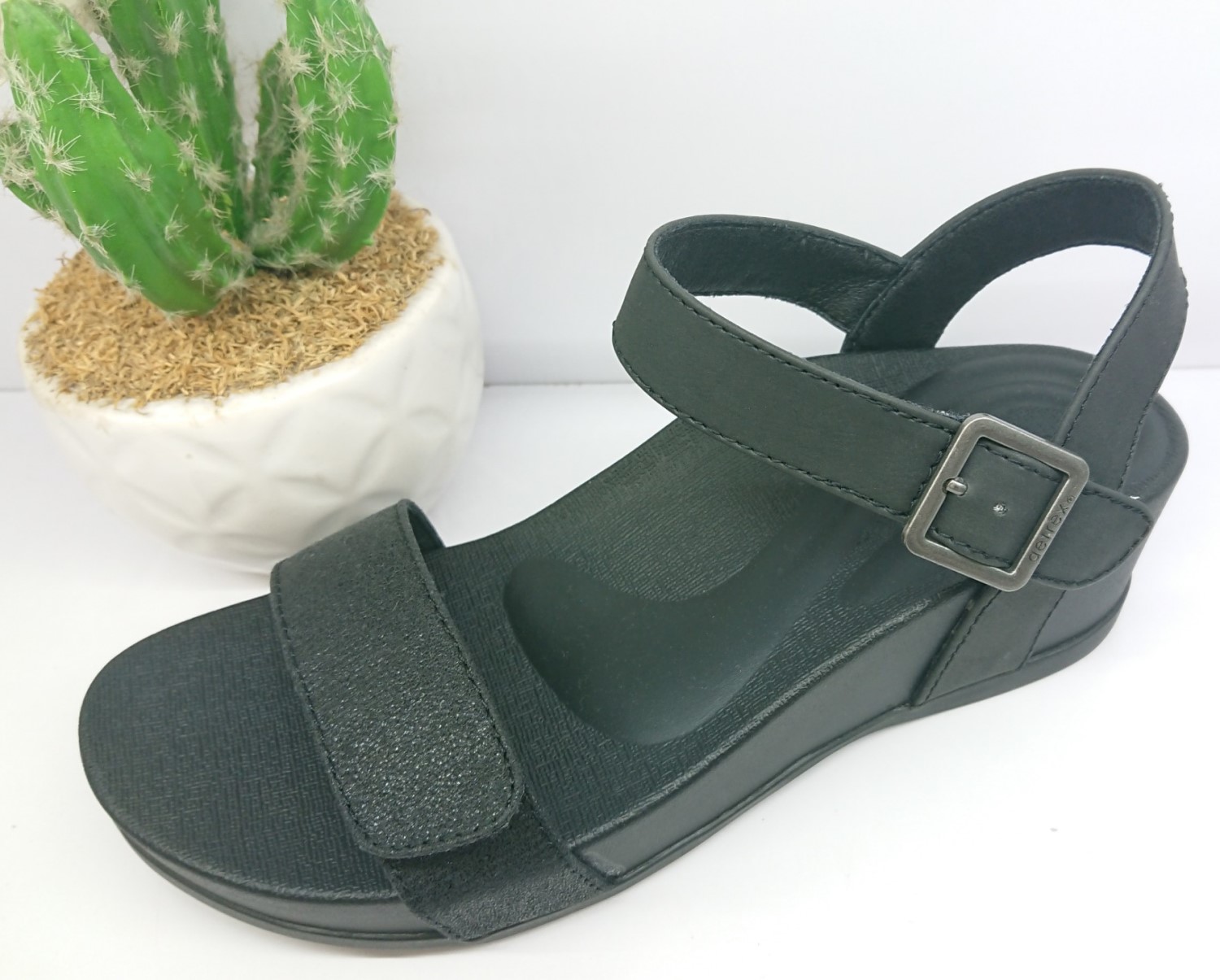 Sandal sức khỏe nữ Aetrex Violet Black - Sandal cao gót hỗ trợ nâng vòm giảm đau chân