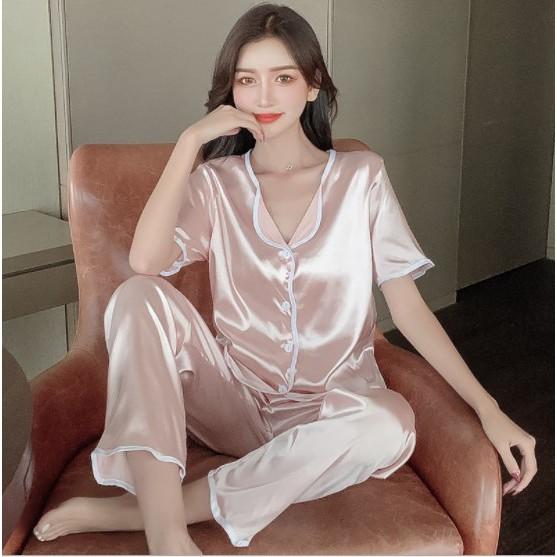 Set đồ ngủ silk màu hồng ngọt ngào S006