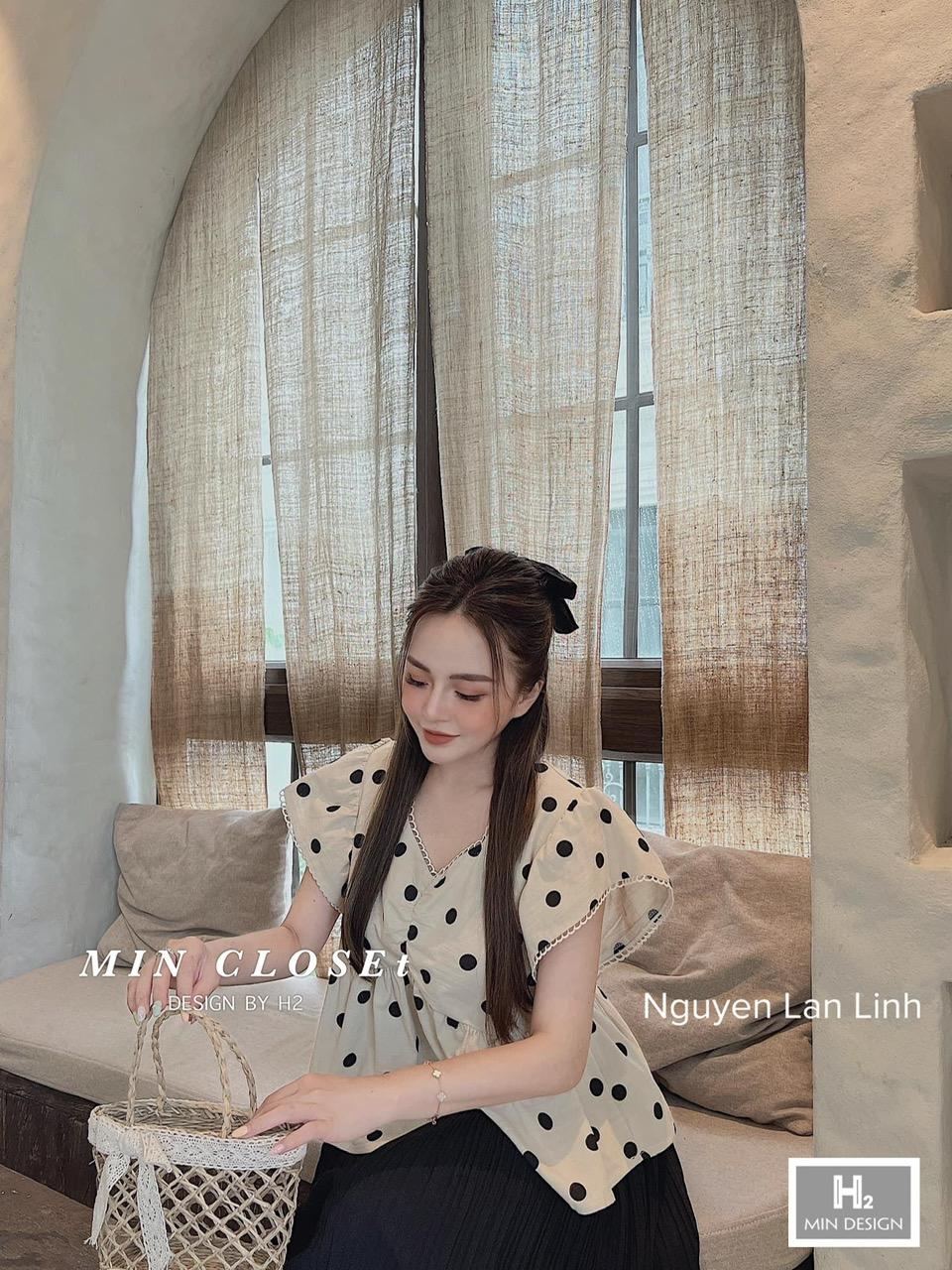 SET ĐI CHƠI, SET 2 MÓN ÁO BI CỔ V TAY BÈO PHỐI QUẦN ĐÙI CỰC TRẺ TRUNG