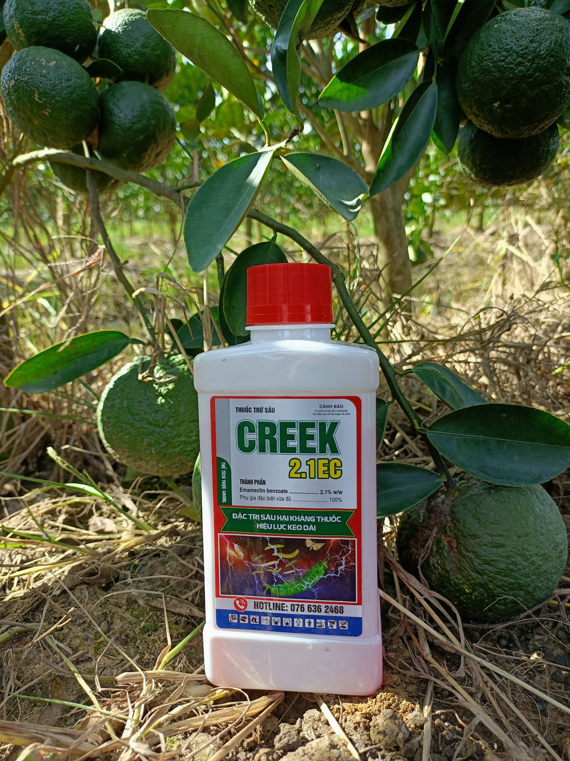 Chế phẩm sinh học trừ sâu CREEK 2.1EC chai 400ml
