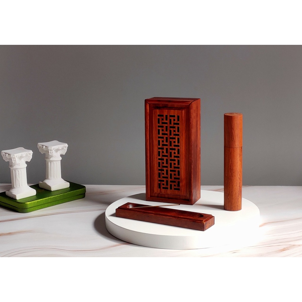Hộp Xông Bộ Ba Trầm Hương Thiện Sanh Làm Từ Gỗ Hương Gồm Đế Cắm Nhang, Hộp Đựng Và Ống Đựng Thích Hợp Mang Đi Du Lịch