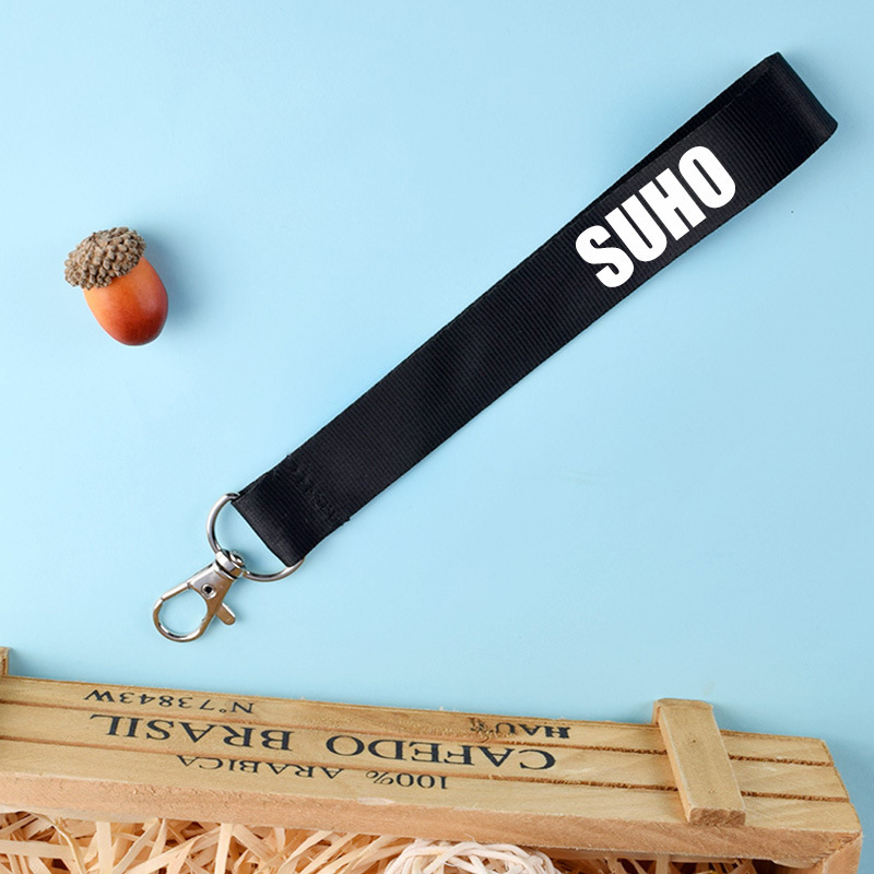 Móc khóa dây strap SUHO EXO