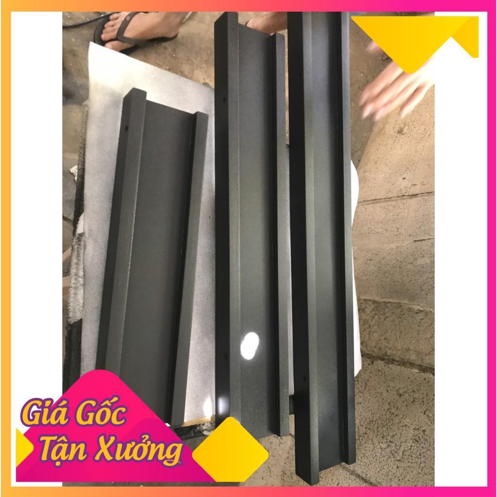 1 thanh kệ gỗ trang trí treo tường 30k sâu 20cm chọn kích thước mầu