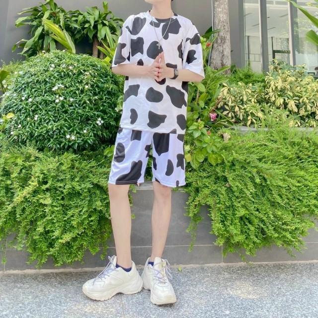 Quần short thun Nam Nữ Unisex in hình Bò sữa màu Trắng