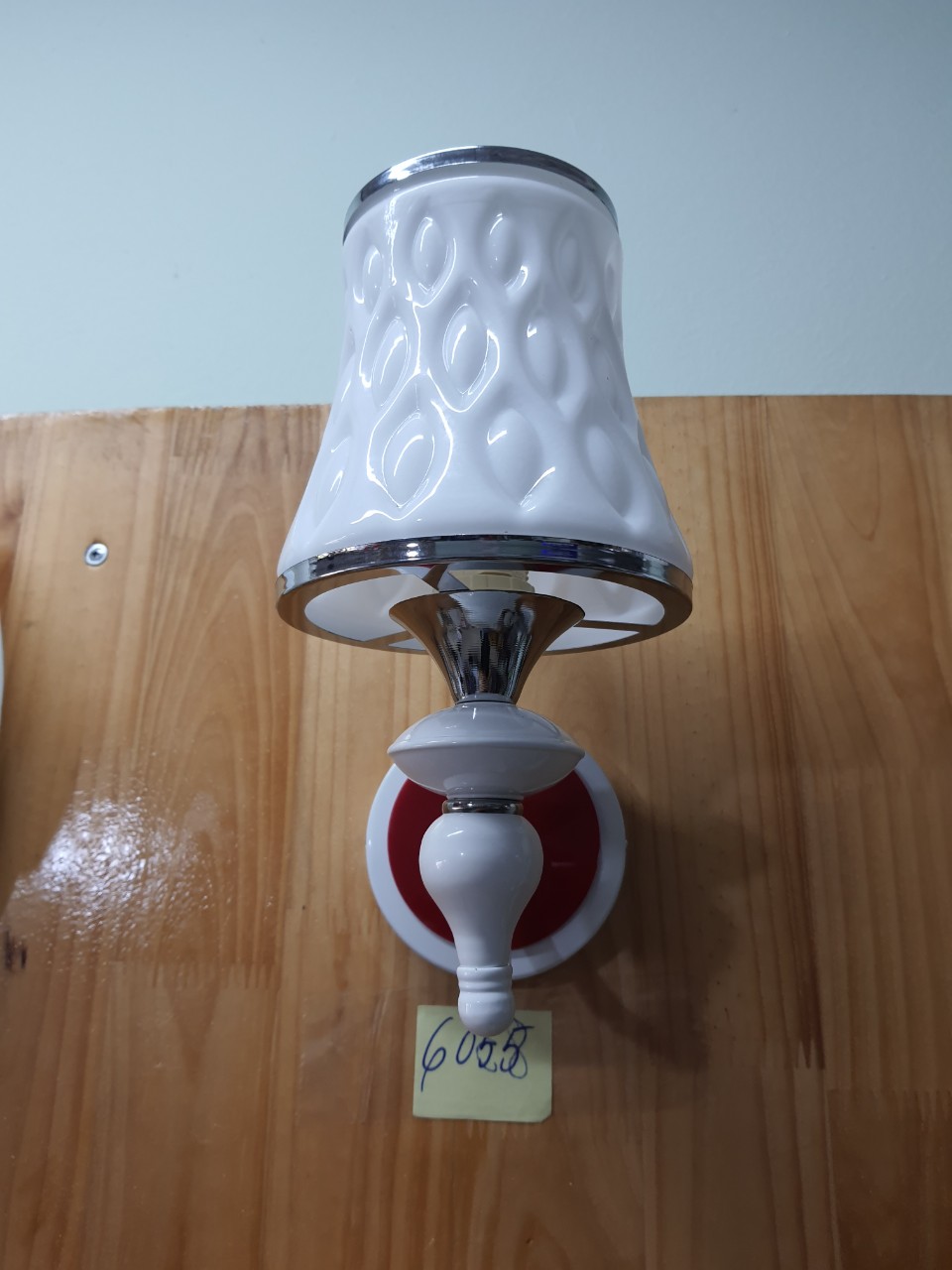 Đèn tường trang trí 6055