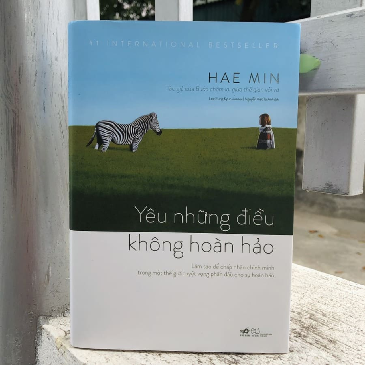 Sách - Yêu Những Điều Không Hoàn Hảo (Hae Min)