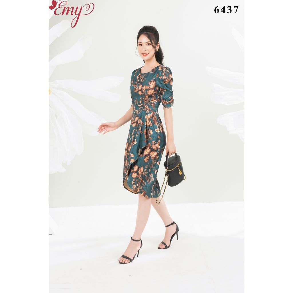 Váy EMY EM6437 Nữ Body Xanh Hoa Cổ Tròn Tà Đắp Chéo Không Túi