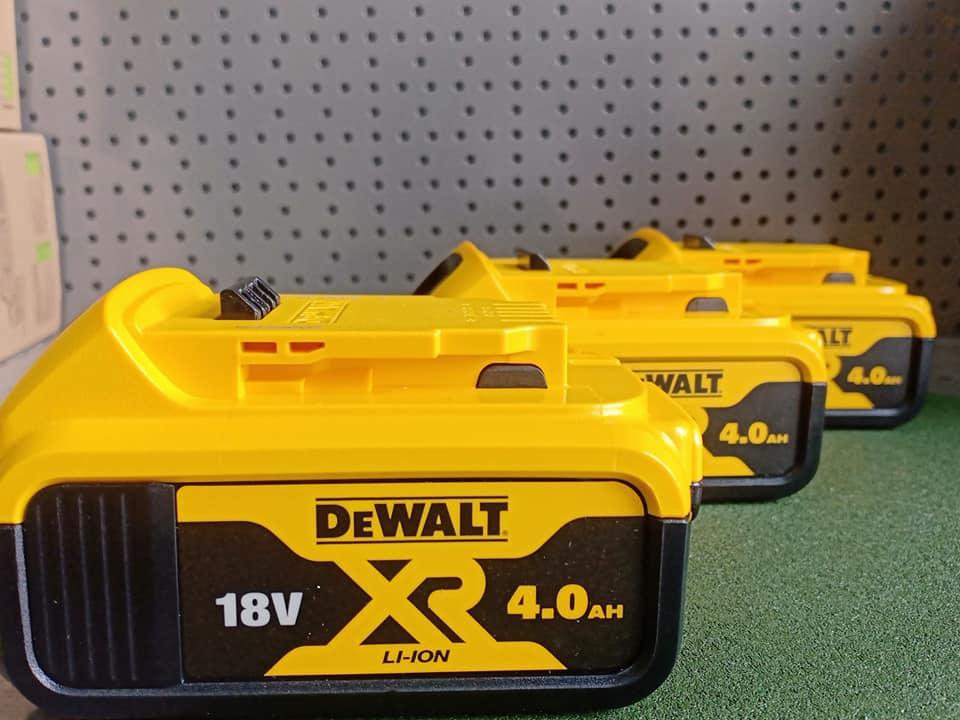 PIN CHO MÁY KHOAN 18V-4.0AH DEWALT DCB182- B1- HÀNG CHÍNH HÃNG