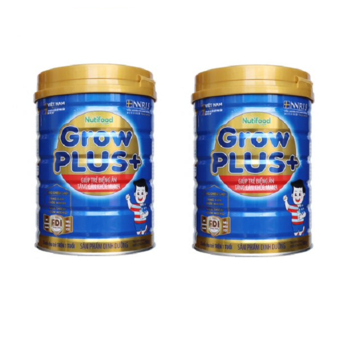 2 hộp Sữa Grow Plus xanh 900g công thức FDI độc quyền của Nutifood Thụy Điển giúp trẻ biếng ăn tăng cân hiệu quả. Tặng khăn mặt mềm mịn cho bé.