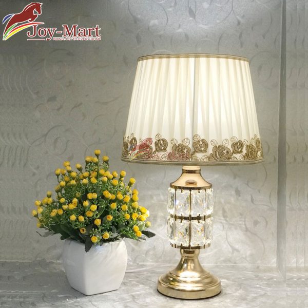 Đèn Ngủ Để Bàn Thân Pha Lê Chao Vải Thiết Kế Sang Trọng Tặng Kèm Bóng LED MB9568
