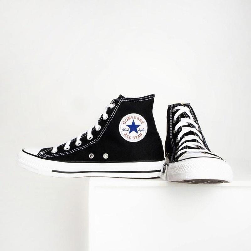 Chuck Taylor Classic Black High | Giày Con Vải Màu Đen Cổ Cao M9160C