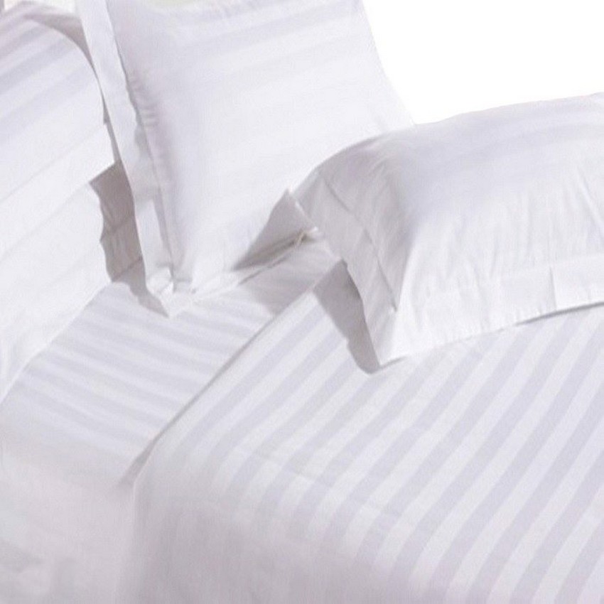 Vỏ chăn khách sạn Hanvico by Homemark chất liệu cotton cao cấp dày dặn màu trắng chuẩn 5 sao