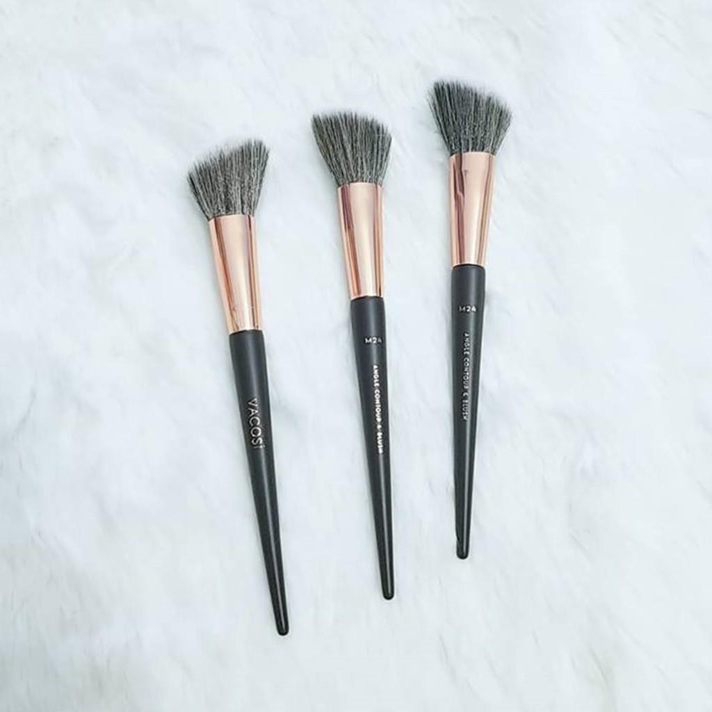 Cọ Má Đầu Xéo Angle Contour Blush M24