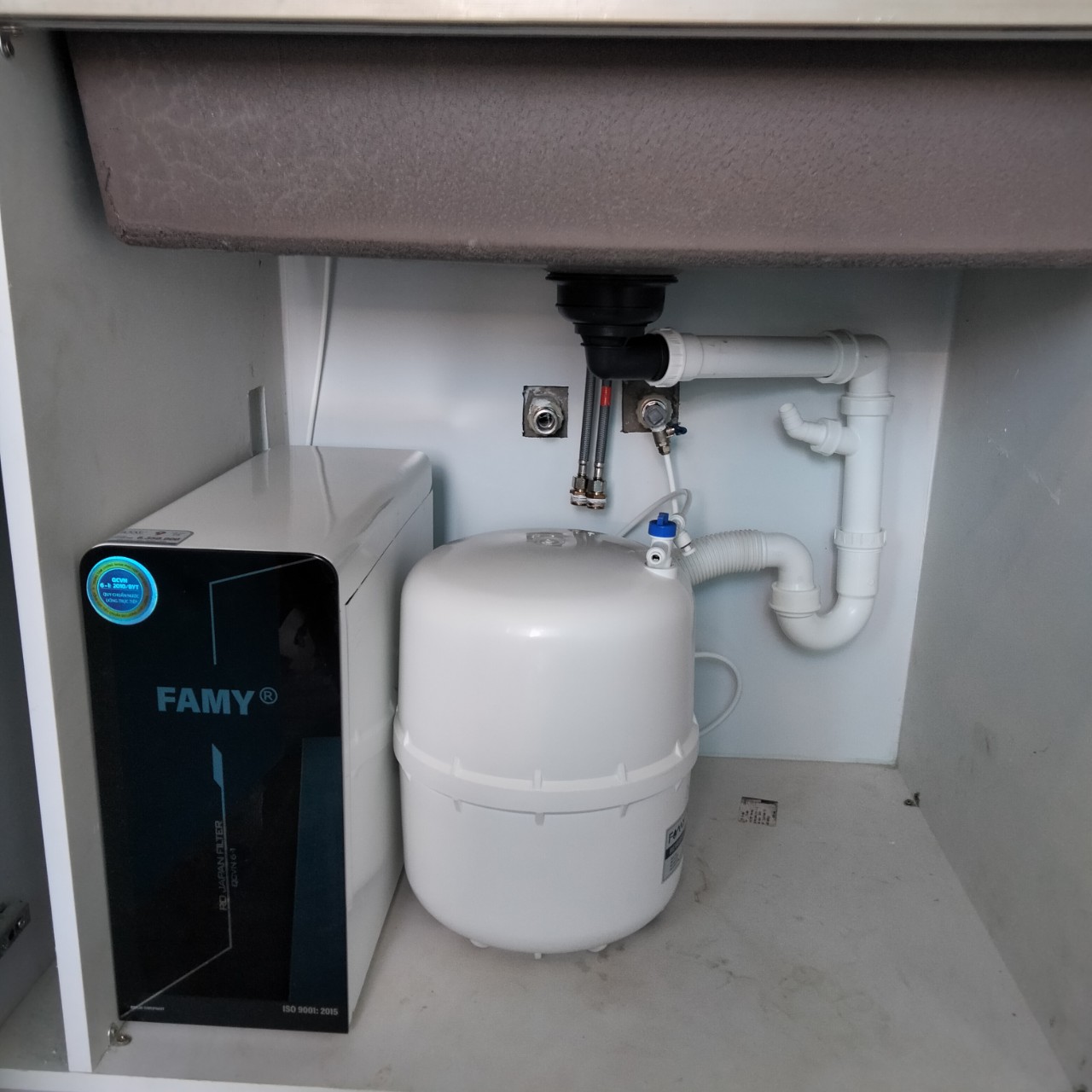 Máy Lọc Nước 9 Cấp Lọc Cao Cấp Famy A15 - Hàng Chính Hãng - Để Gầm Tủ Bếp - Để Bàn