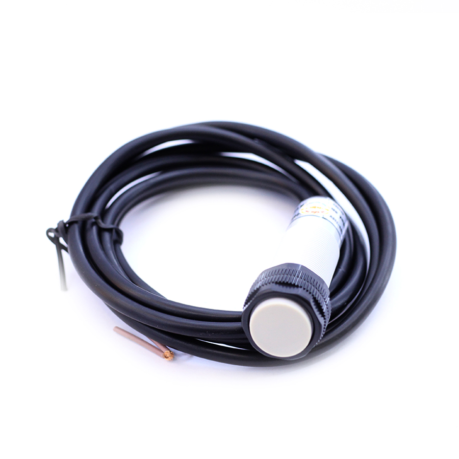 Cảm Biến Tiệm Cận Điện Dung CR18-8DP 12-24VDC