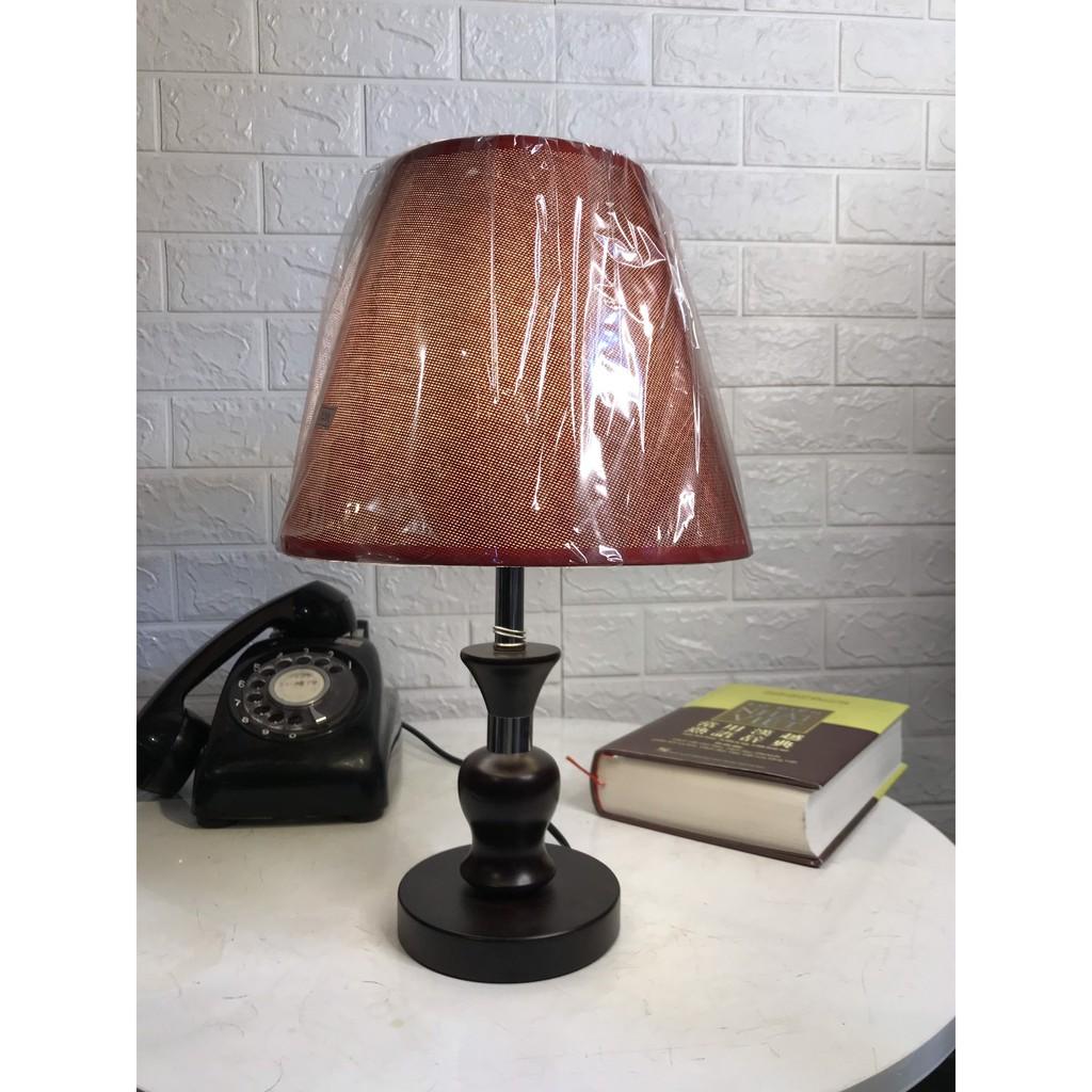 Table lamp-Đèn ngủ thân gỗ để bàn cao cấp-đèn ngủ khách sạn,decor trang trí