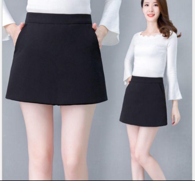 Chân váy chữ A có 2 size xl . L có 2 màu đen xanh đen