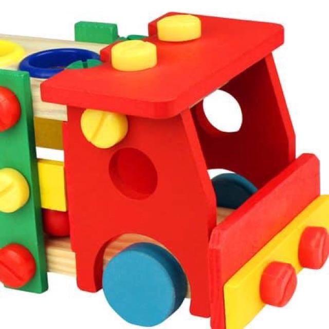 Đồ chơi Gỗ Xe Ô tô đập tháo ốc vít - Gỗ An Toàn
