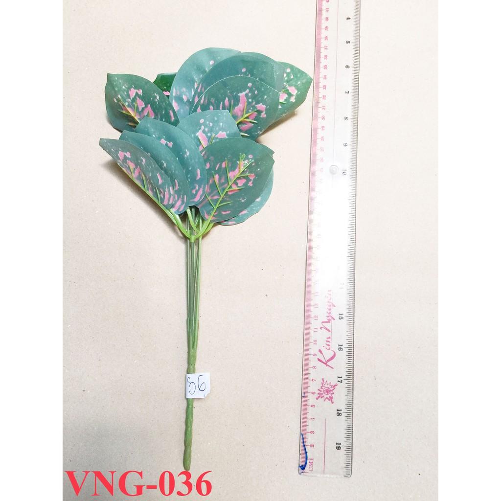 Cây giả - Cây môn đốm giả trang trí tường cây, nhà cửa, cao 30cm, 5 nhánh lá - VNG-0036