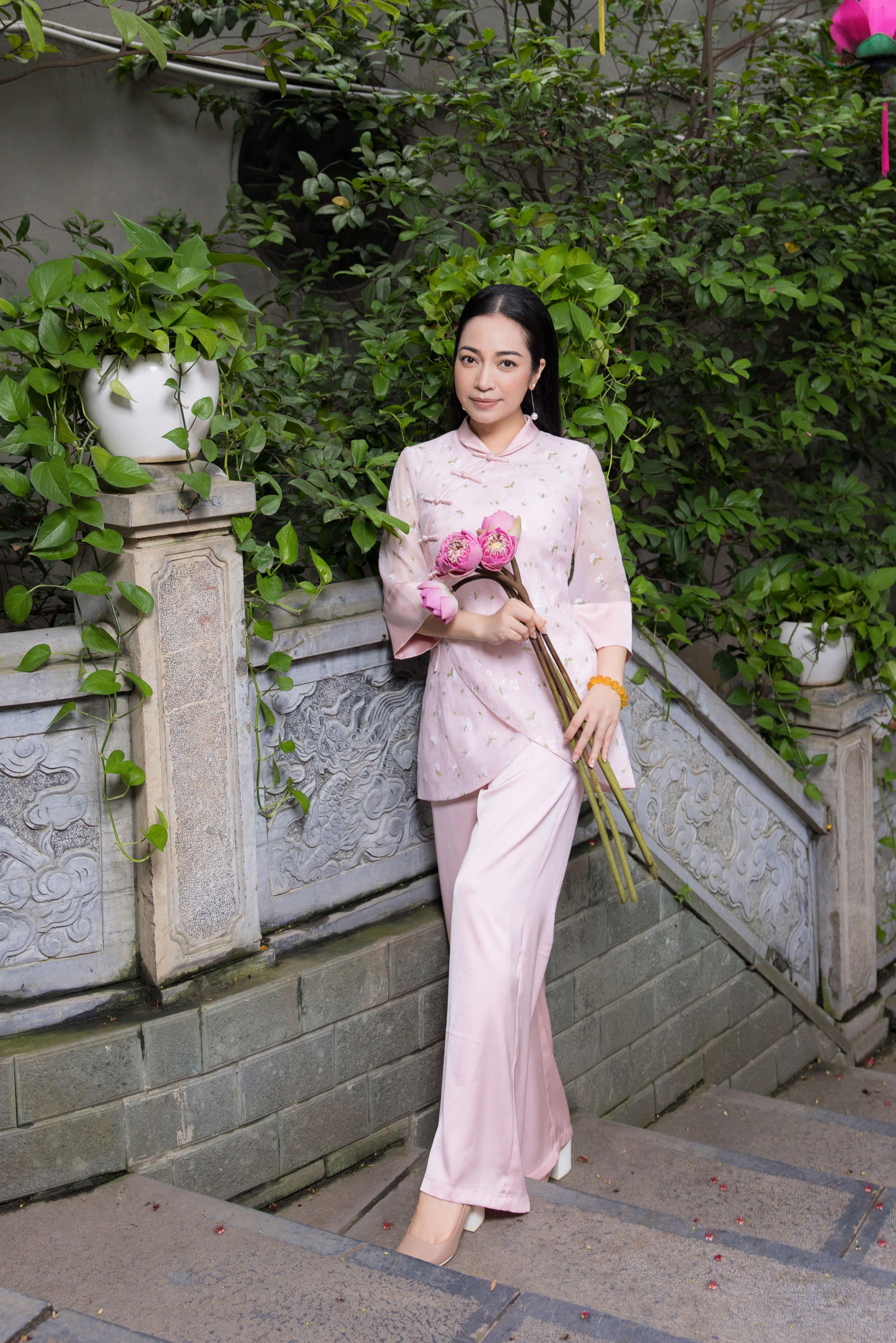 Đồ Lam Thiết Kế Linh Đan Hoa Pháp Phục Liên Trang Vải Voan Tơ Hoa Cho Phật Tử Áo Đi Chùa Lễ Phật,Tụng Kinh - FW23PP001