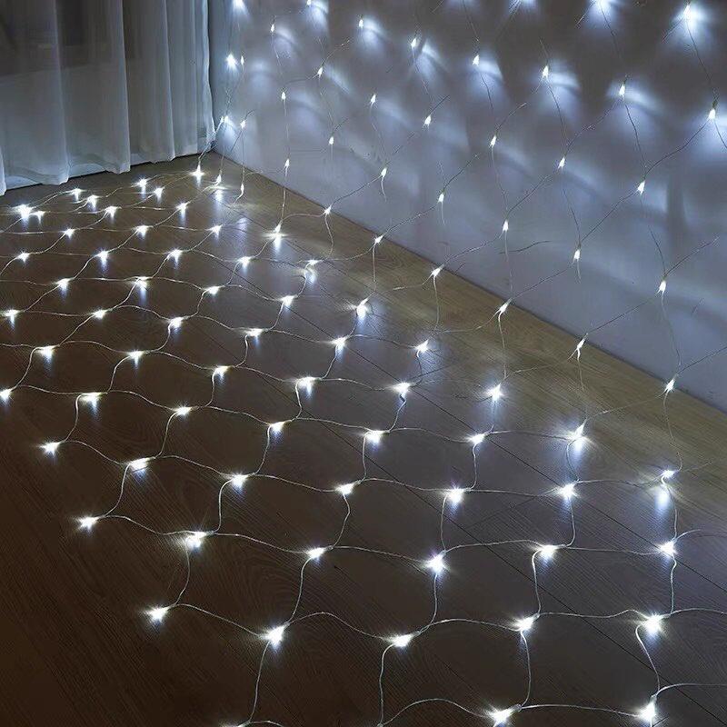 Đèn trang trí Đèn Rèm Lưới Mắt Cáo 1,5x1,5m và Led mành trái tim 2 x 1,5m
