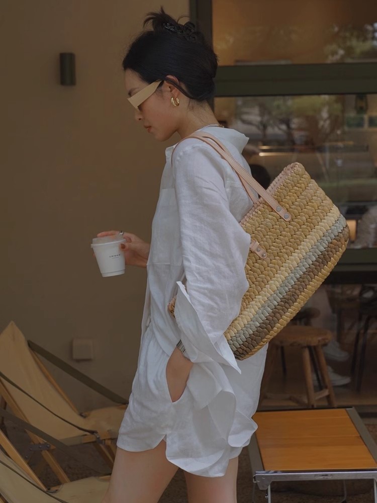 Bộ sơ mi nữ form rộng và quần đùi trẻ trung, năng động chất liệu linen mềm ARCTIC HUNTER AH05
