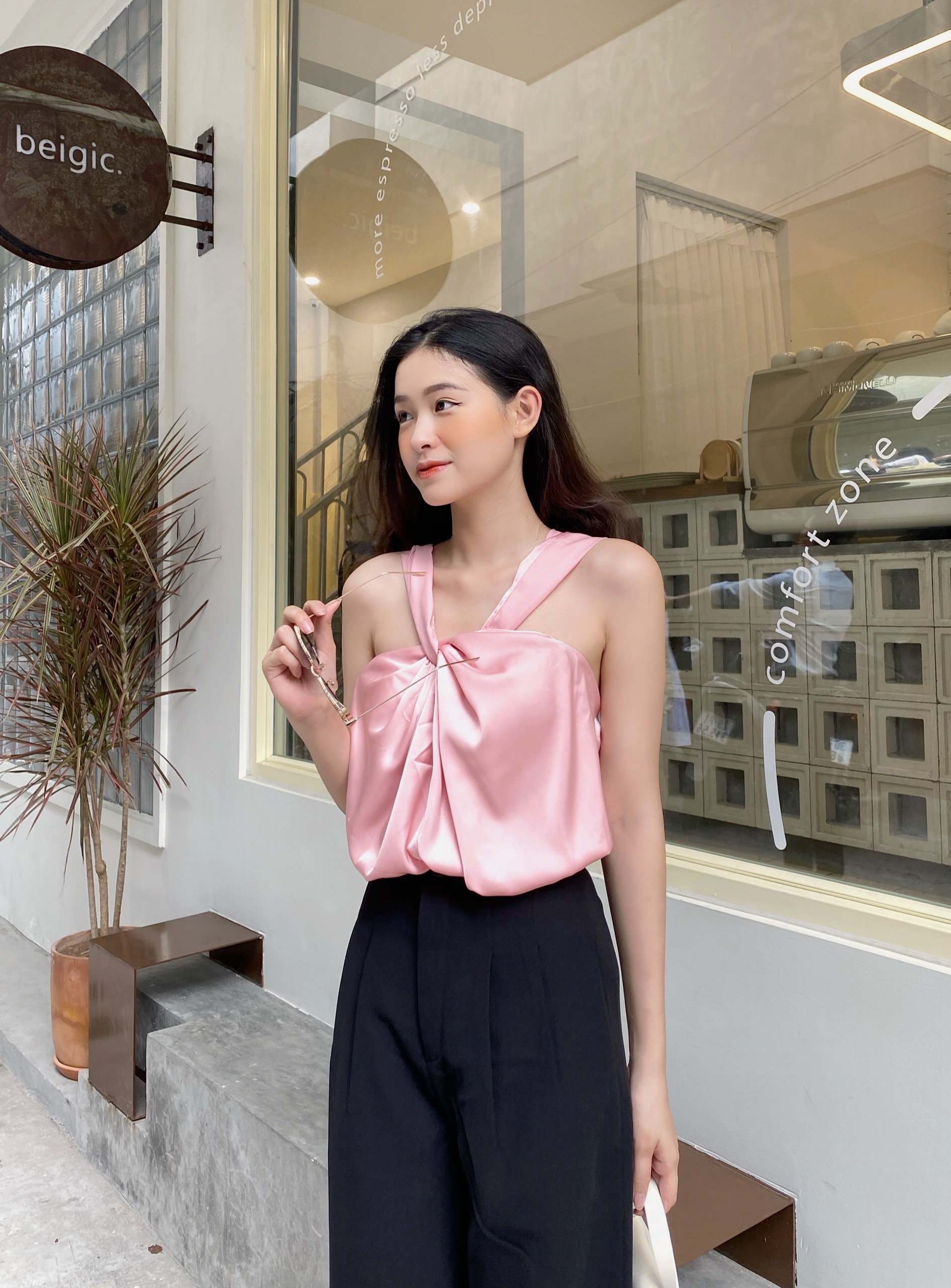 YU CHERRY | Áo nữ Silky Lili Top YA371