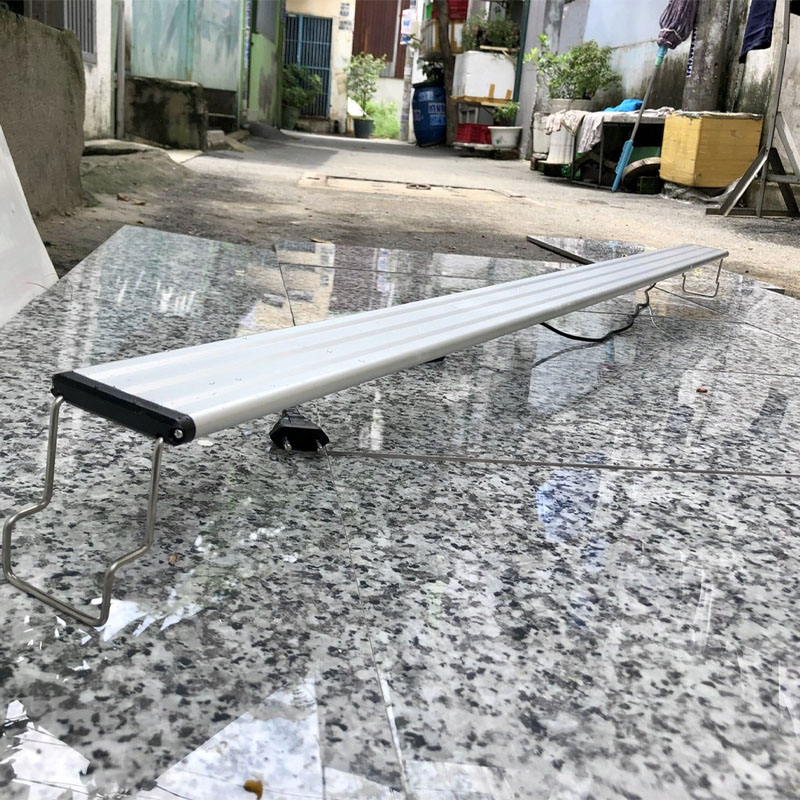 Đèn LED MÁNG NHÔM 4 DÃY LED cho hồ cá thuỷ sinh từ 1M - 1M4, đèn cho hồ cá dài