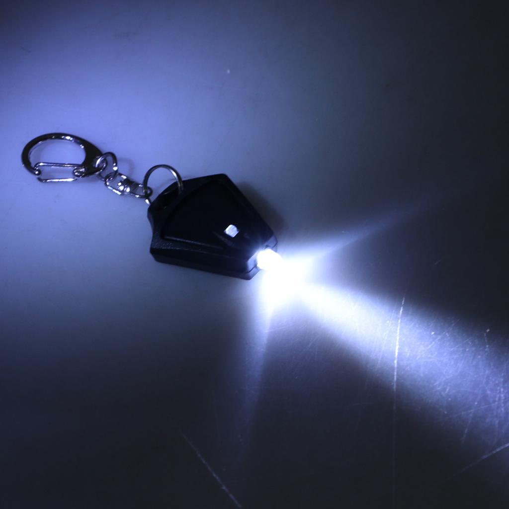 Pocket Keychain LED Flashlight Outdoor Camping Mini LED Lamp Emergency Torch with Carabiner