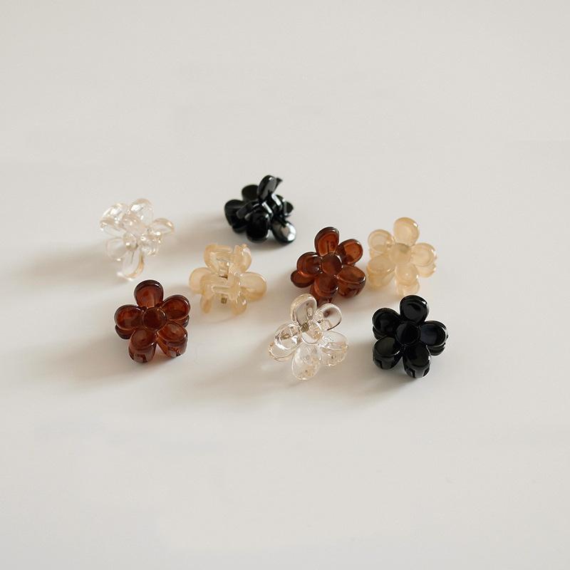 Hộp 16 chiếc Kẹp tóc càng cua cỡ nhỏ hình bông hoa nhiều màu PK1270